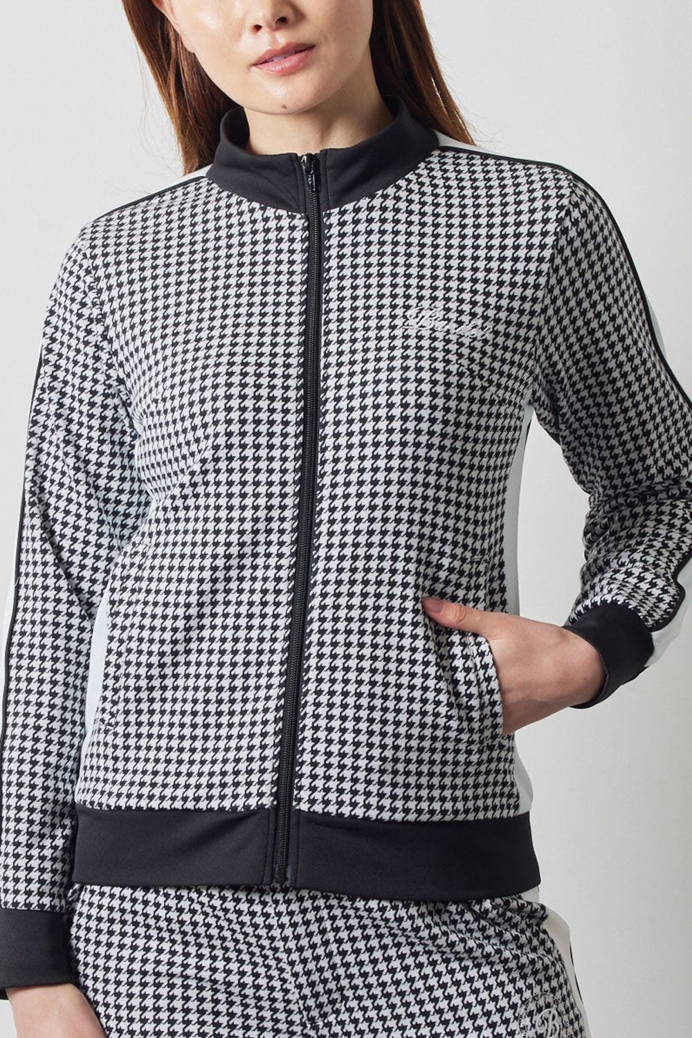 BANDEL GOLF - 【レディース】 HOUNDSTOOTH BICOLOR BLOUSON / 千鳥格子柄 バイカラー ジップブルゾン  (ブラック) | GOSSIP GOLF