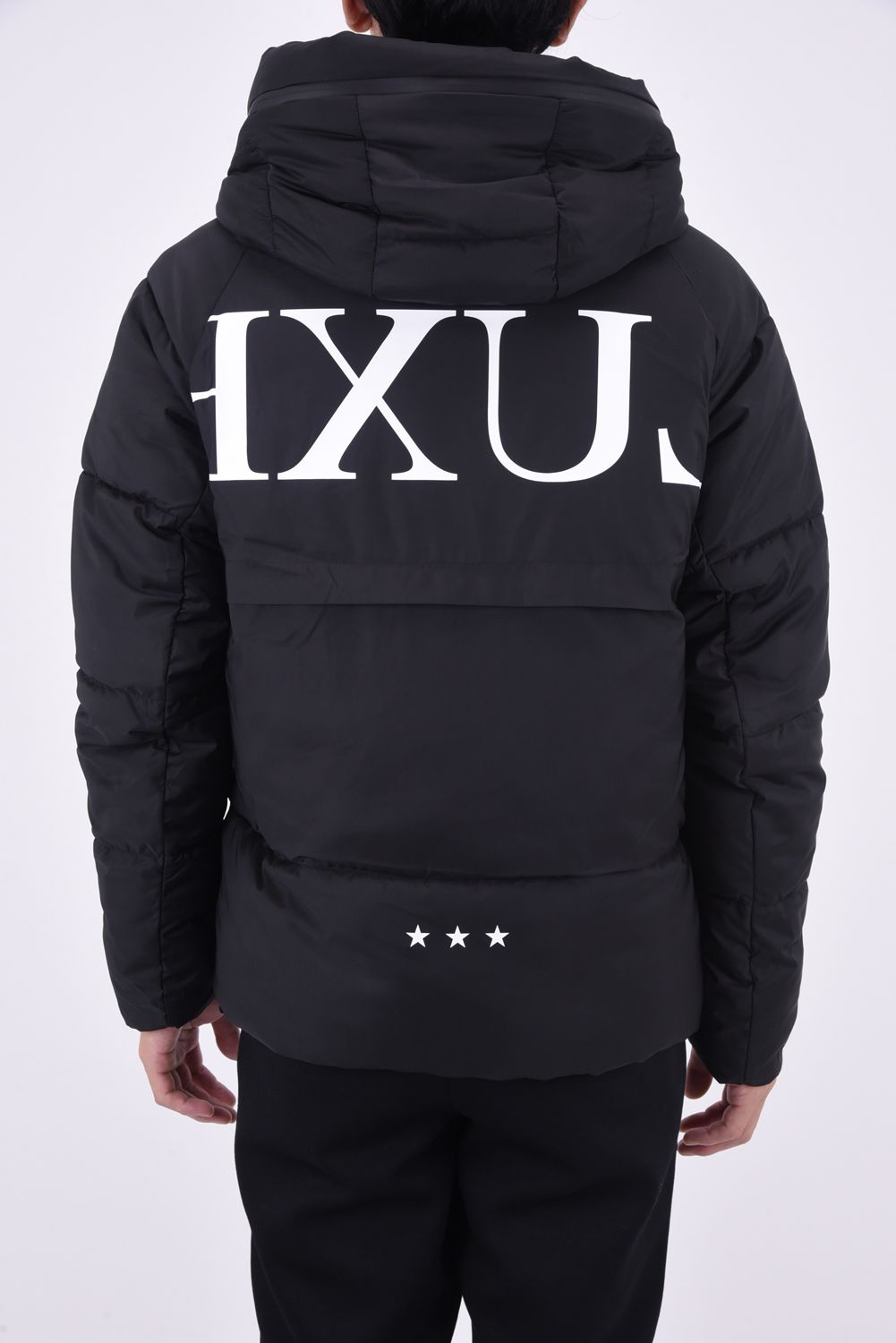 CENTER LOGO  HOODY / バックロゴ パデッドジャケット (ブラック)
