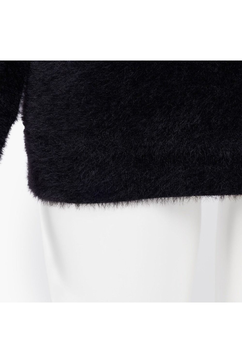 【26AW】【レディース】 WOMEN’S SHAGGY KNIT TURTLENECK / ブランドロゴ タートルネック シャギーニット (ブラック)