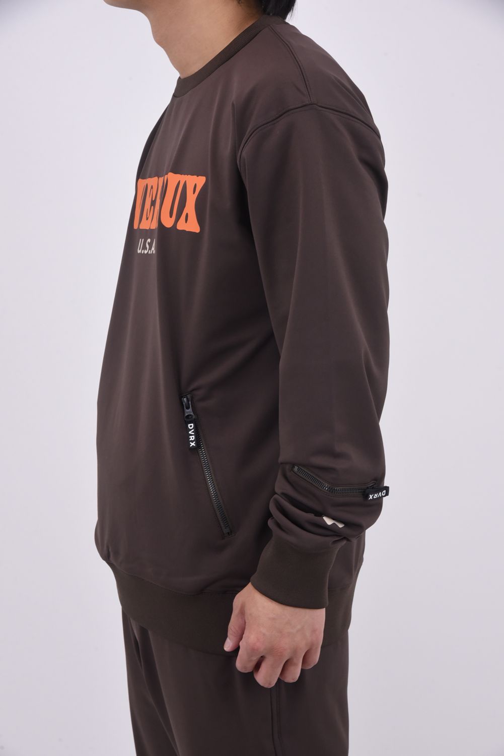 【25AW】 37.5SOUTHWEST crew pullover / ブランドロゴ バックプリント スニードジャック (ブラウン)