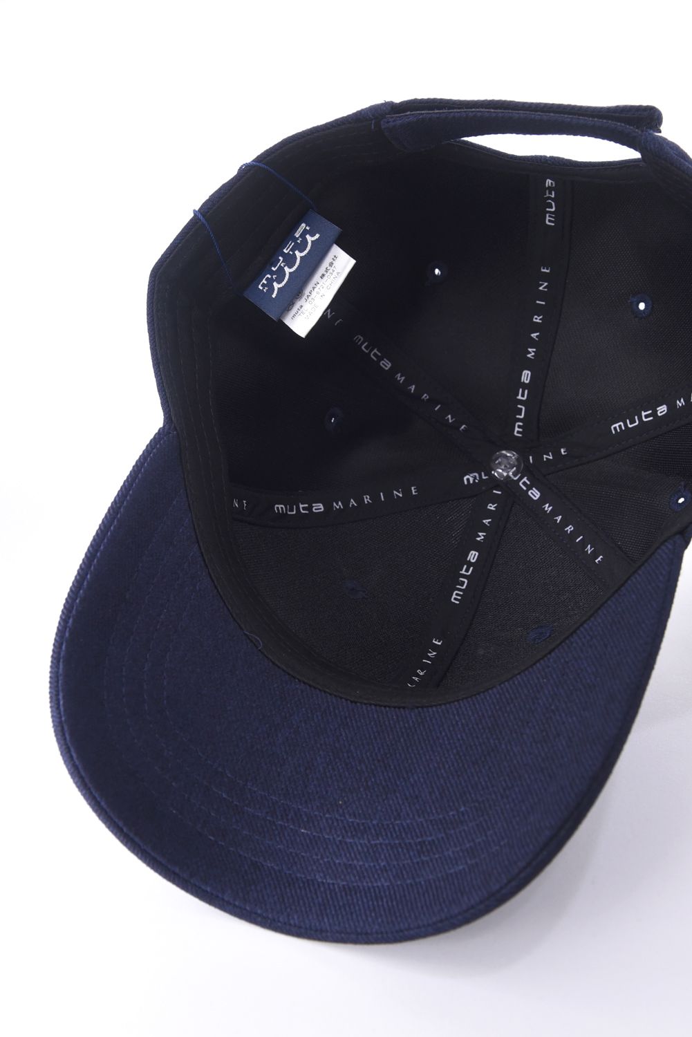 WAVE PLATE CAP / ロゴ プレート キャップ (ネイビー)