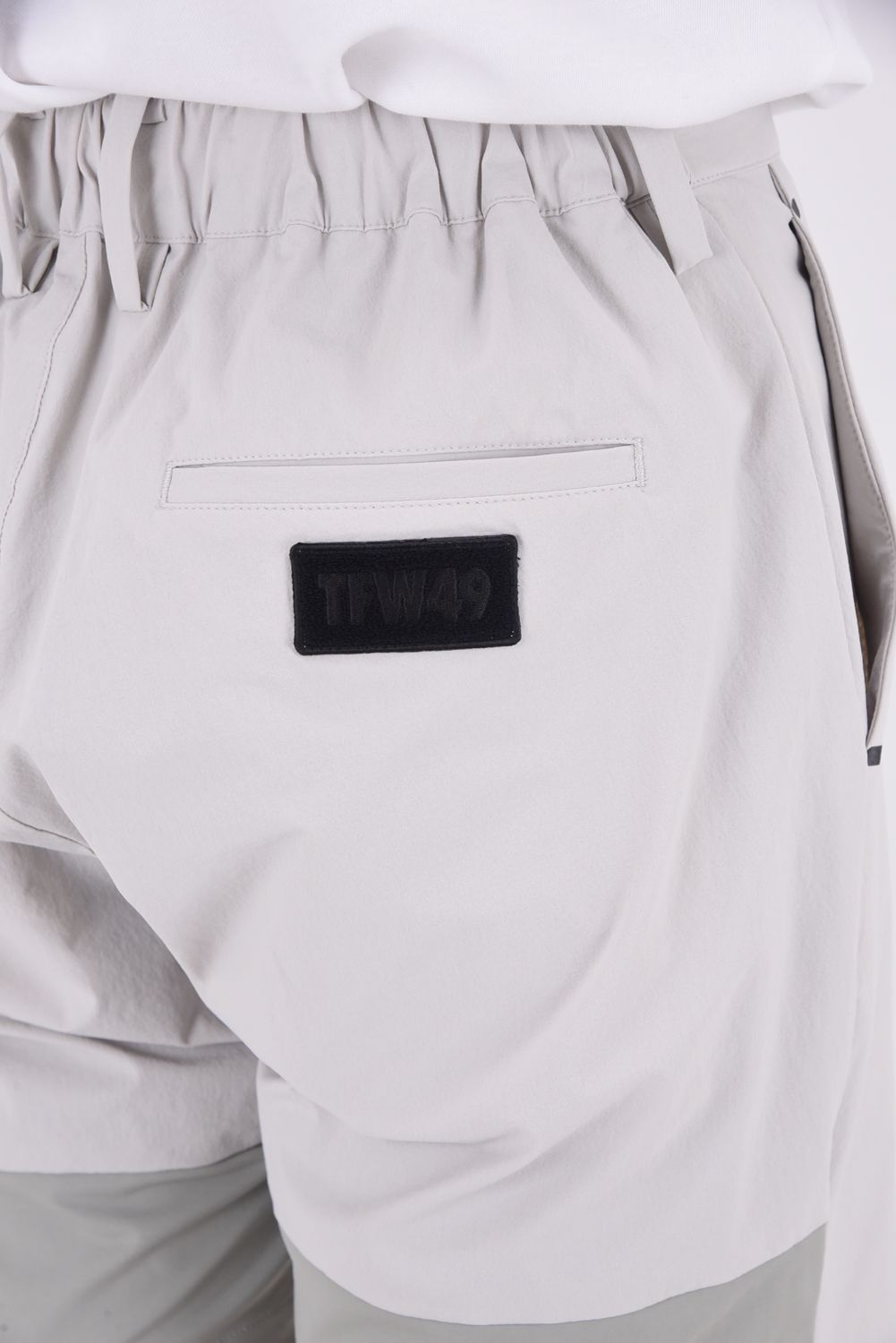 【26SS】 COMBINATION SHORTS / 接触冷感 異素材切り替え ショートパンツ (グレー)