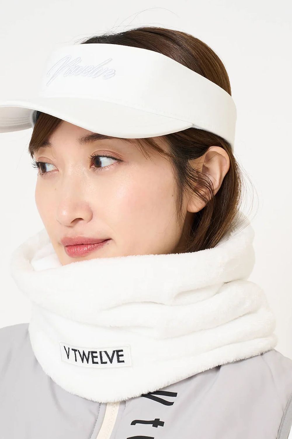 【26AW】【プレゼント好適品】 POCKET NECK WARMER / フリース裏地 カイロポケット付きネックウォーマー (ホワイト)