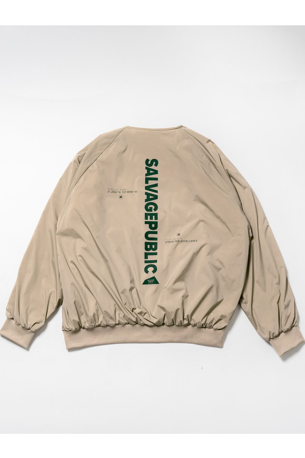 【26AW】 Ala Wai Snap Padded Jacket / ブランドロゴプリント ハーフボタン 中綿ジャケット (サンド) (10月入荷予定）
