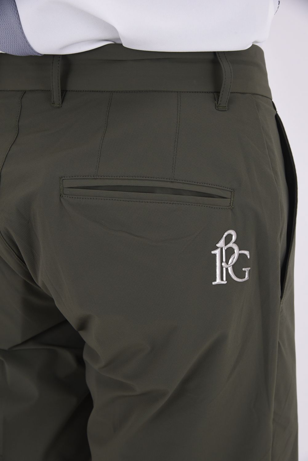 【25SS】 113 GOLF SHORT PANTS / 2WAYストレッチ ナイロンポリウレタン ショートパンツ （カーキ）