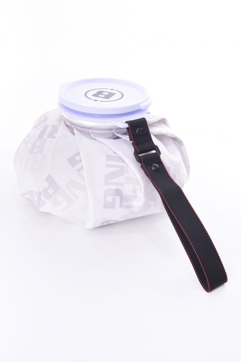 【26SS】【プレゼント好適品】【返品・交換不可】 SHADOW LOGO JQ ICE PACK / バイアスロゴジャカード アイスバッグ (ホワイト)