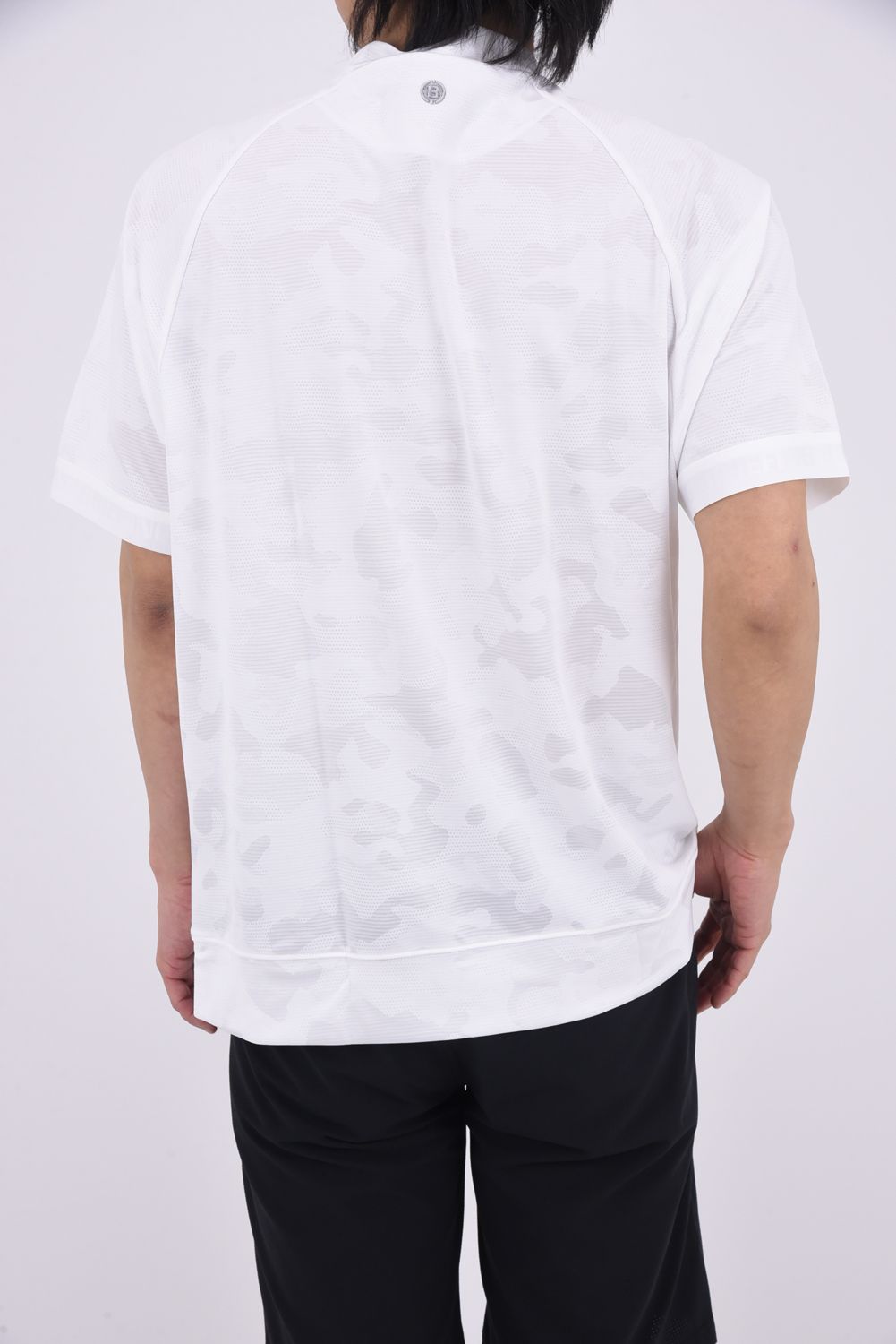 【26SS】 MEN’S CAMO JQ HIGHNECK / カモフラージュジャカード リラックスフィット モックネックTシャツ (ホワイト)