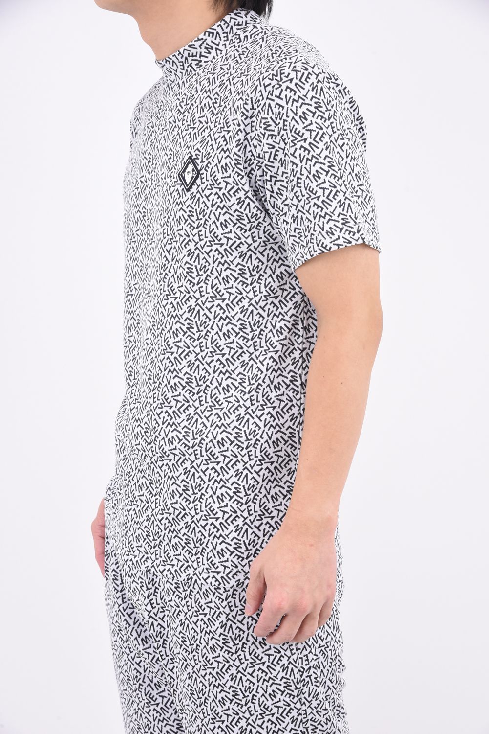 【26SS】 KH MOCK / ブランドロゴ総柄 モックネック Tシャツ (ホワイト)