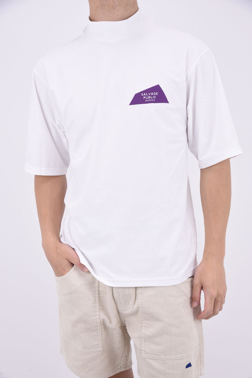 SURF Mockneck S/S (EXELLENCE) / バックロゴ 半袖モックネックTシャツ (ホワイト)