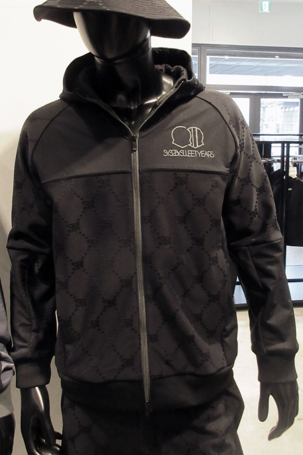 【26AW】 SY JQ BONDING WARM HOOD JK / ボンディング ジップアップ パーカー (ブラック) (11月上旬入荷予定）