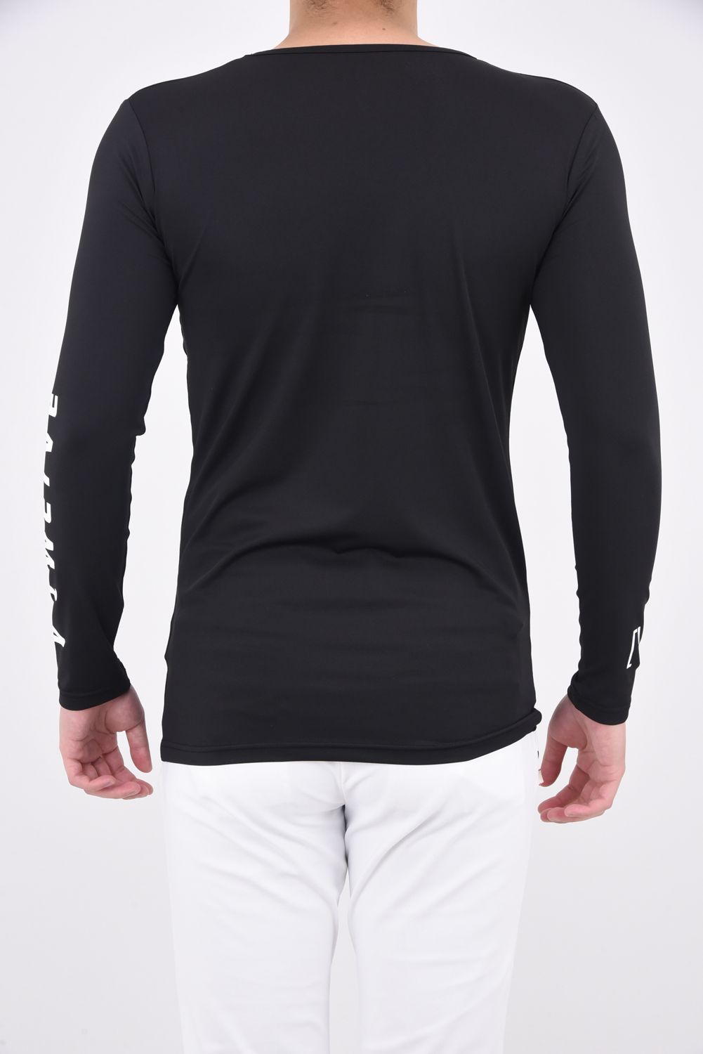 【期間限定ポイント10倍】LOGO U INNER / 接触冷感 Uネック インナー (ブラック)