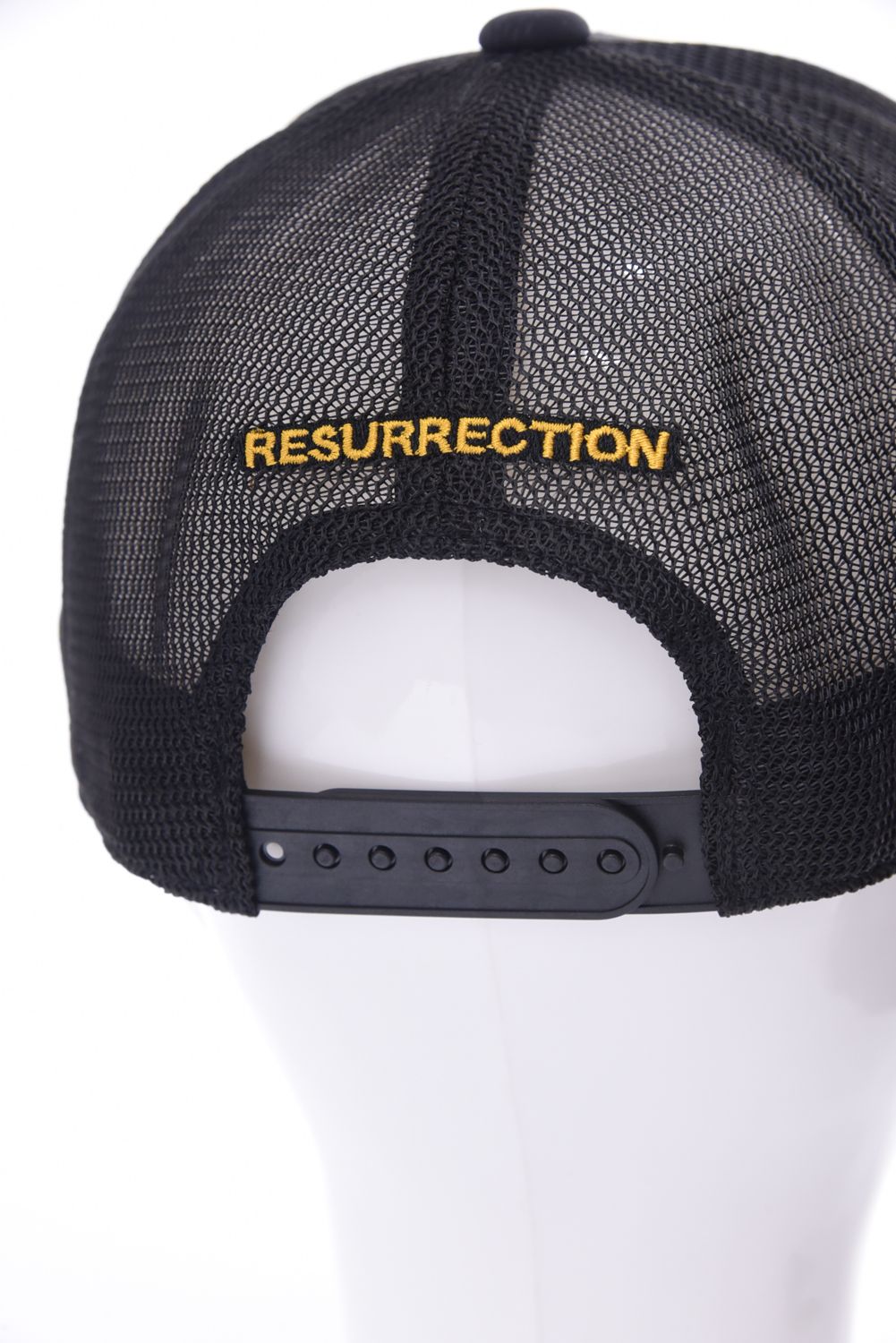 Resurrection - GM EMBOSS MESH CAP / ブランドロゴ刺繍