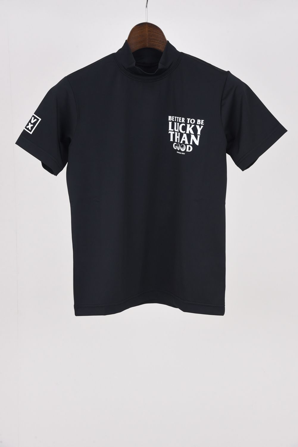 【25SS】【レディース】 PLAY MORE BATTLE MOCK TEE / プレイモアバトル プリント モックネック (ブラック)