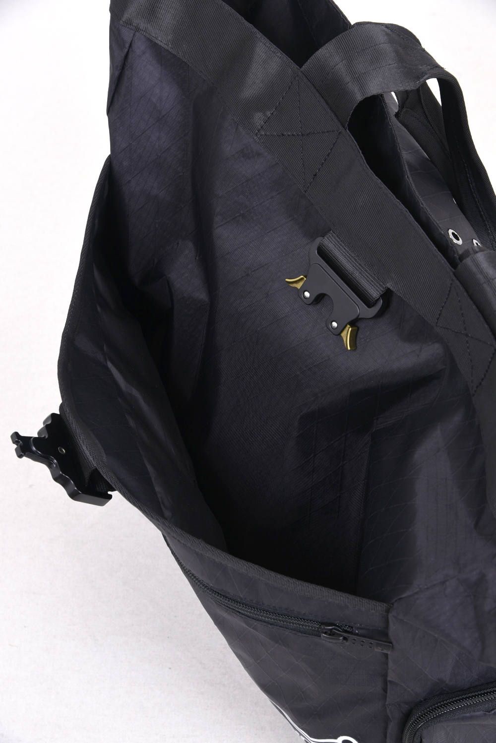 SKELETON BIG TOTE – Russeluno Globel Official