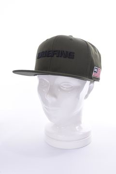 MENS BASIC FLAT VISOR CAP / ブランドロゴ ベーシック フラットキャップ オリーブ