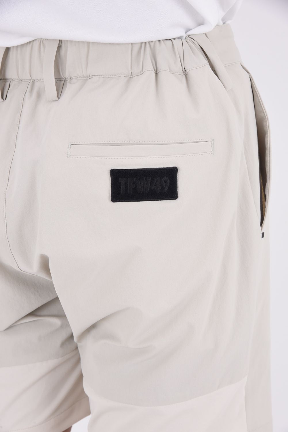 【26SS】 COMBINATION SHORTS / 接触冷感 異素材切り替え ショートパンツ (ベージュ)
