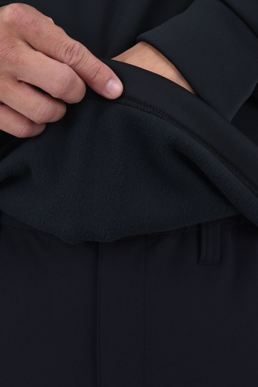 【25AW】 BACK LINE LOGO LONG SLEEVE HIGH NECK / バック ライン ロゴ 長袖 ハイネック (ブラック)