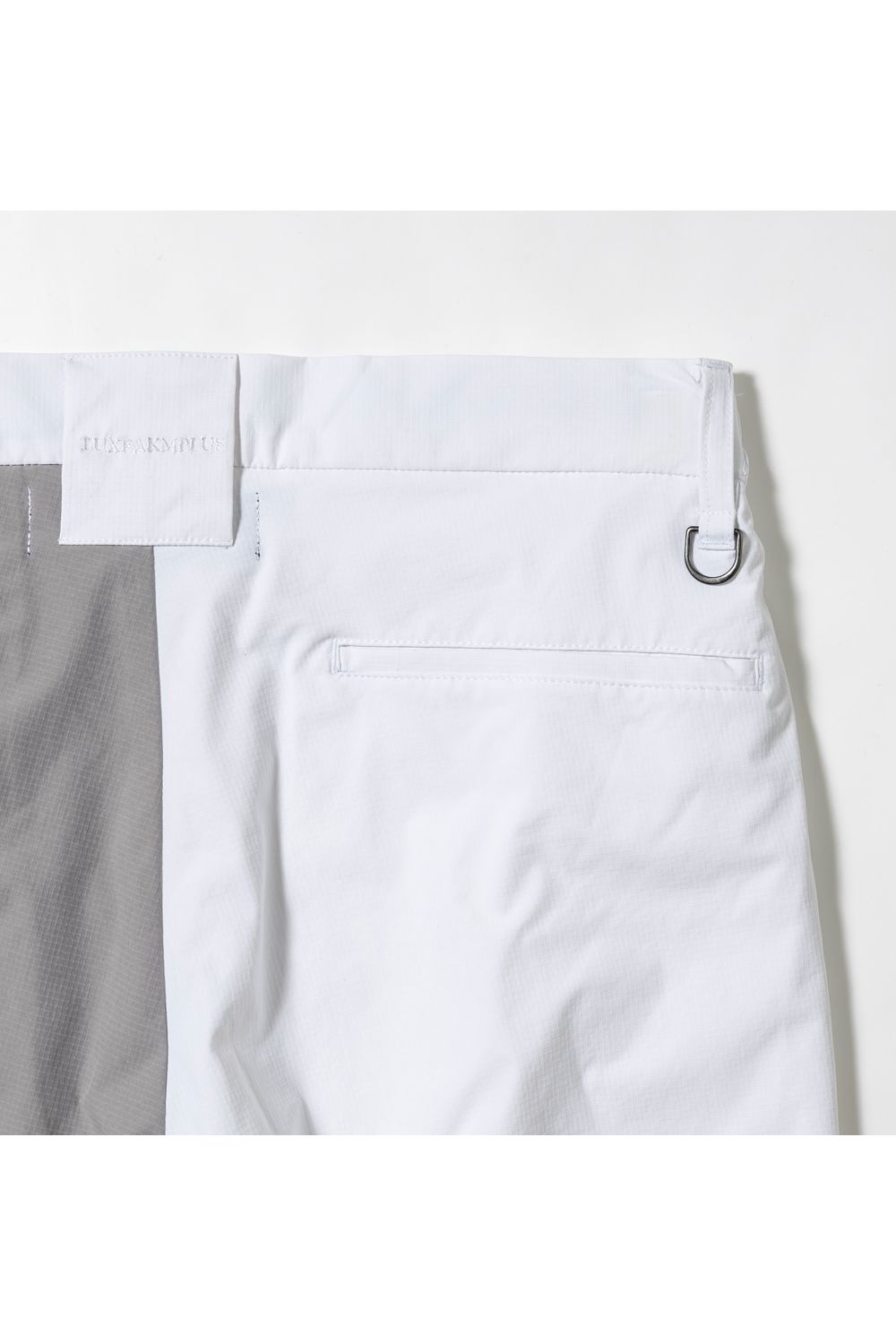 BICOLOR LONG PANTS / バイカラー ナイロンストレッチ スリムフィット ロングパンツ ホワイト