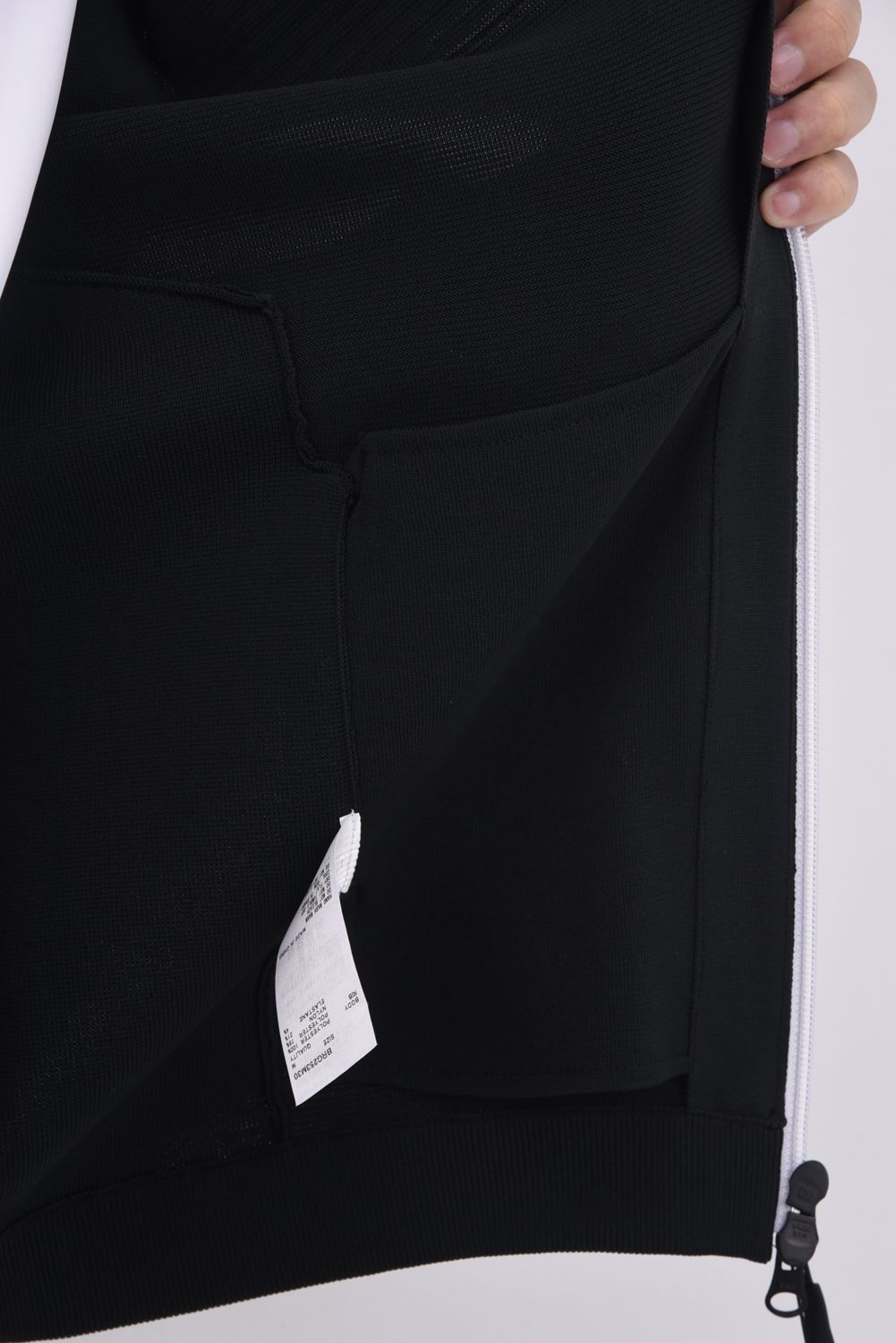 【25AW】 MEN'S WR KNIT BLOUSON / 超撥水糸 ハイネックニットブルゾン (ブラック)