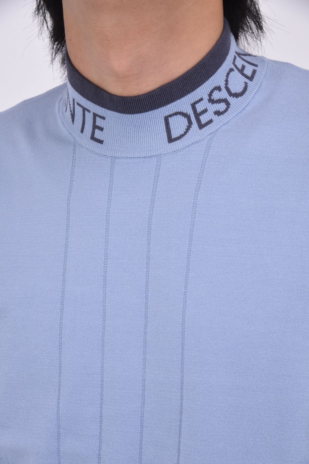 【25AW】 レーヨン混モックネックセーター (ブルー)