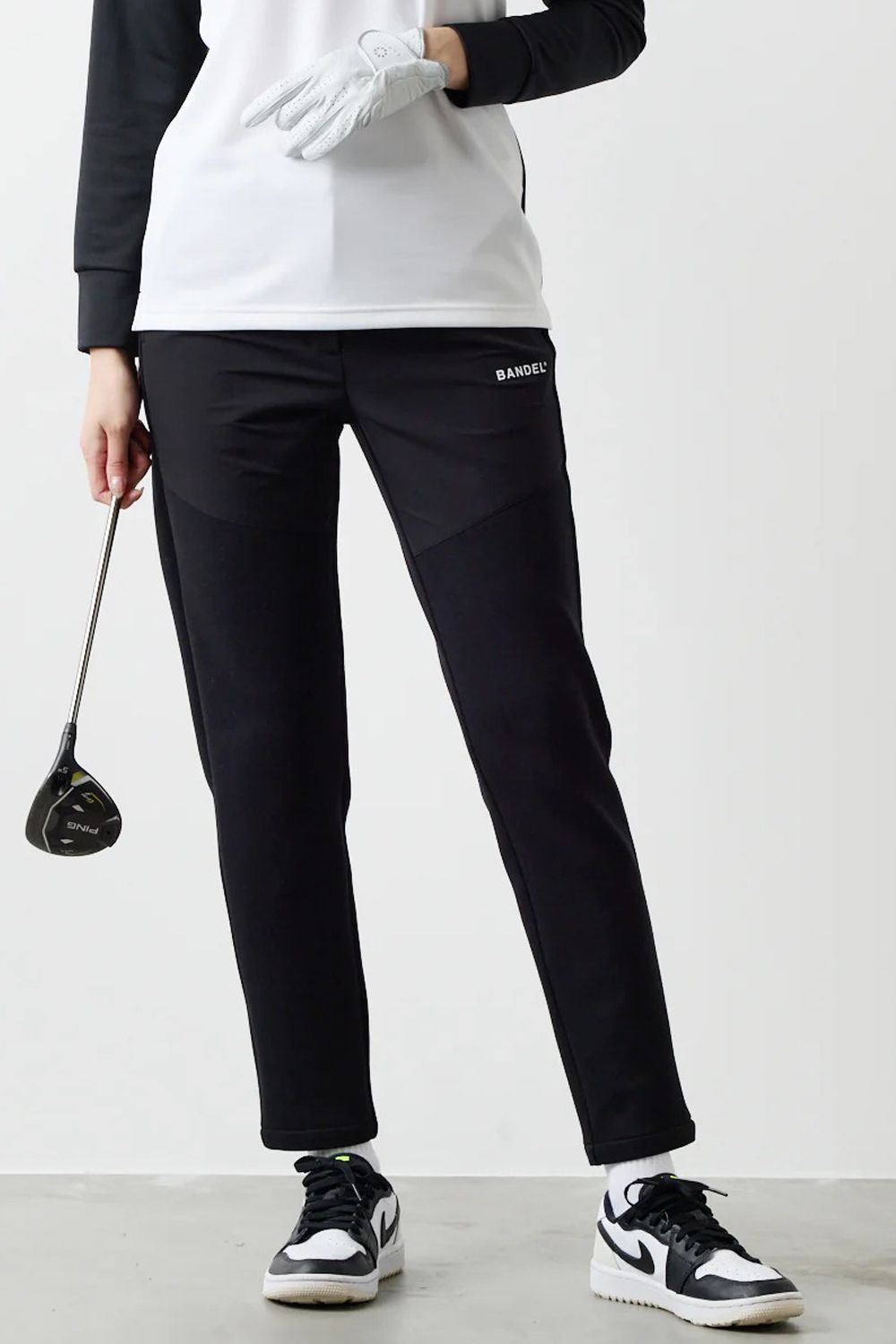 【25AW】【レディース】 FRONT SWITCH TAPERED PANTS / ボンディング素材 ハイブリッドロングパンツ (ブラック)