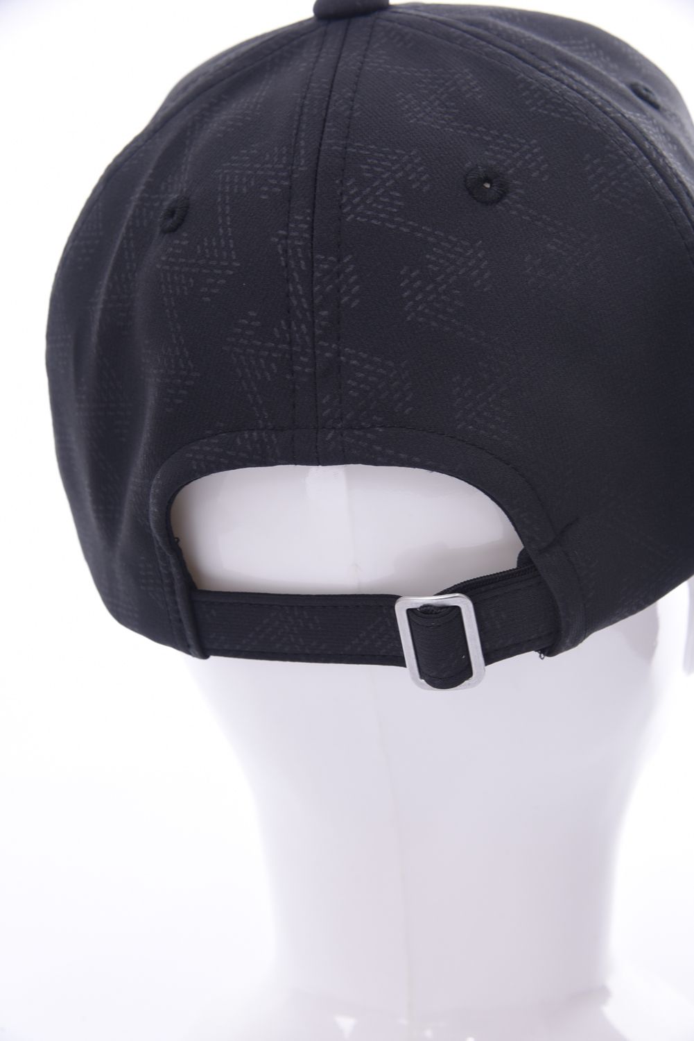 GM EMBOSS CAP / GMロゴ エンボス キャップ (ブラック)