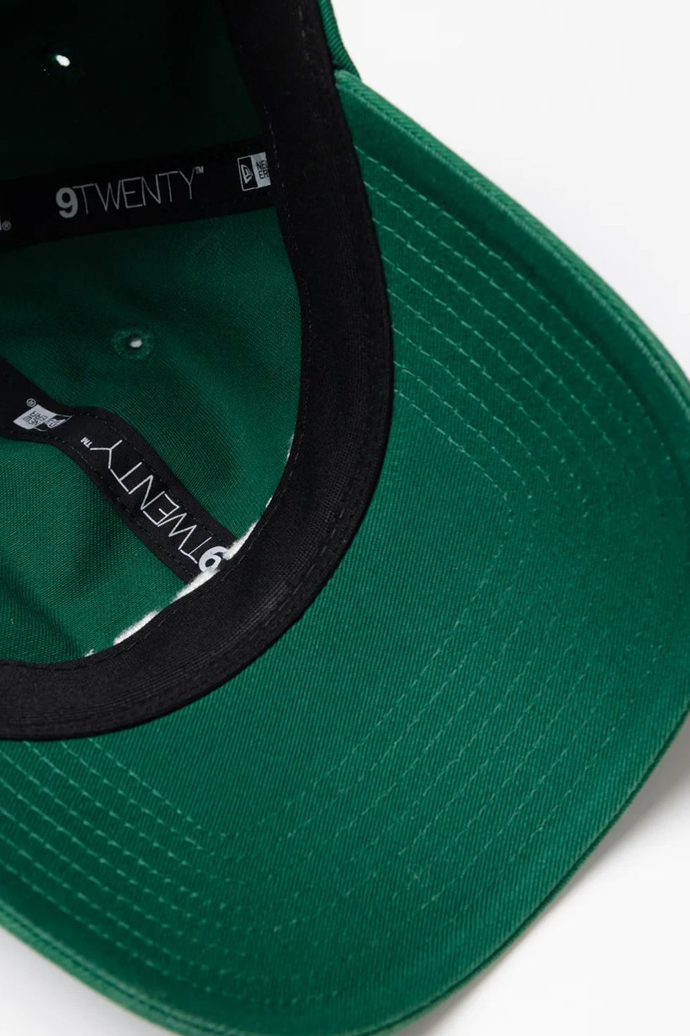 【26SS】 DVG NEWERA CAP / ブランドロゴ刺繡 ベースボールキャップ (グリーン)