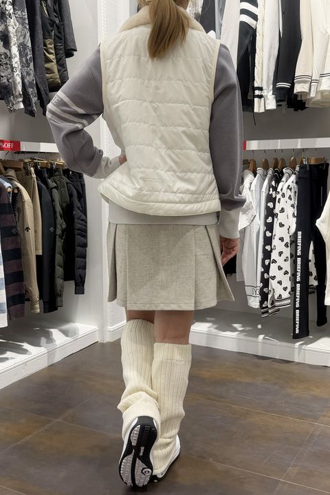 KI-XXX THREE Lady's Golf Styling 122701