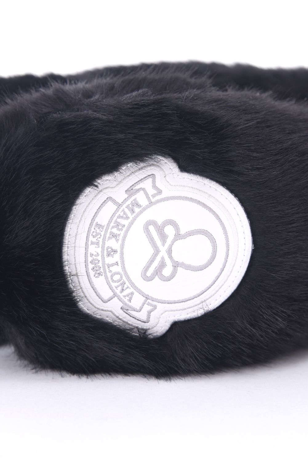 SVASTIKA FUR EARMUFFS / フェイクファー サークルスカル 2WAYイヤーマフ (ブラック)