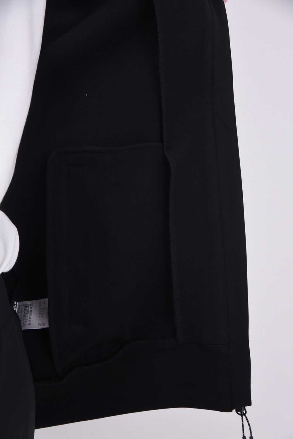 【25AW】 SWITCH RAGLAN SLEEVE ZIP HOODIE / ボンディング素材 ラグランスリーブ ハイネックジップフーディー (ブラック)