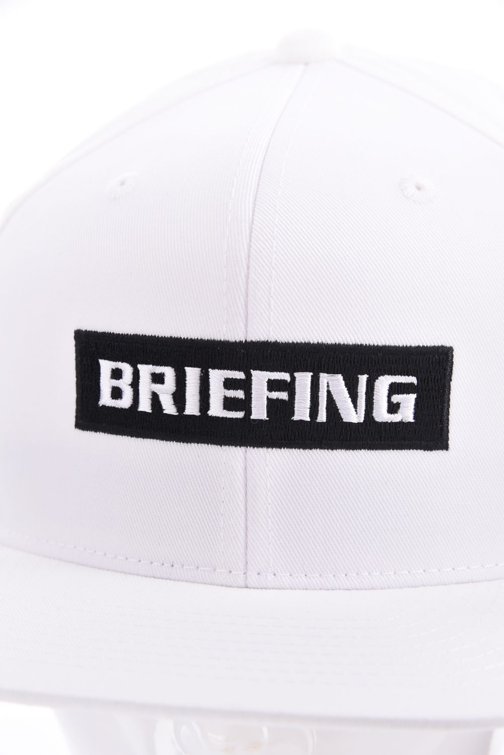【26AW】 MEN’S BOX LOGO FLAT VISOR CAP / ボックスロゴ刺繍 フラットキャップ (ホワイト)