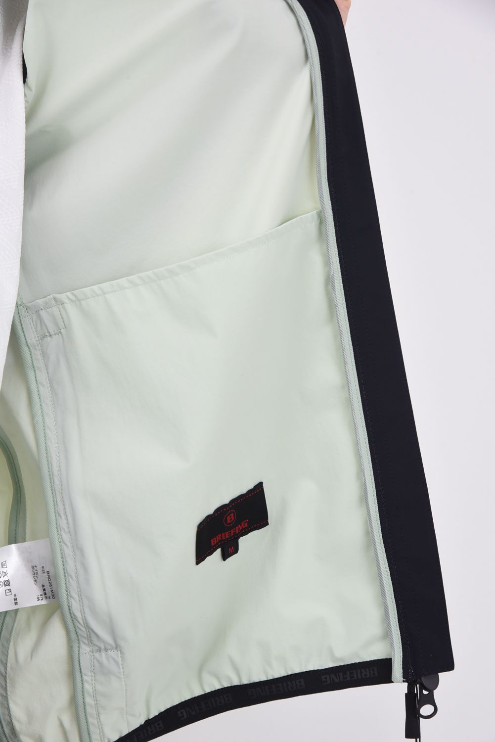 【26SS】 MEN'S POCKTABLE WIND VEST / 4WAYストレッチタフタ ポケッタブル ライトベスト (セージグリーン)