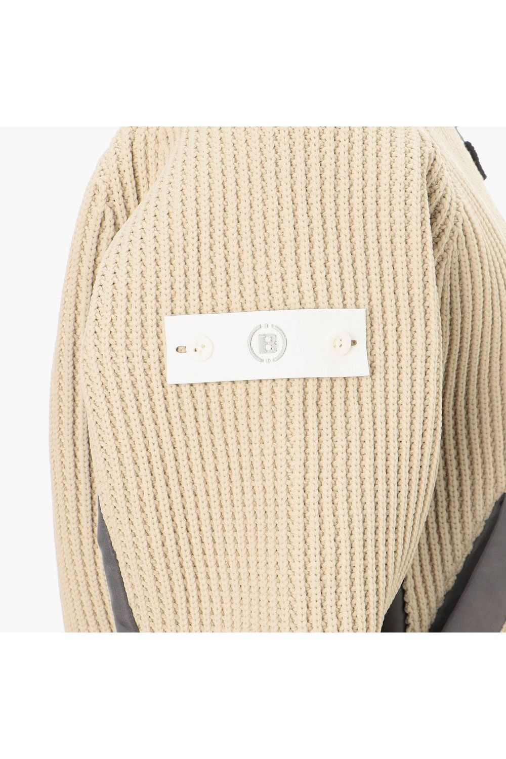 【26AW】【レディース】 WOMEN’S WINDBLOCK DOCKING RIB KNIT JACKET / 畦編みニット&ナイロンツイル ハイブリッドジャケット (ベージュ)