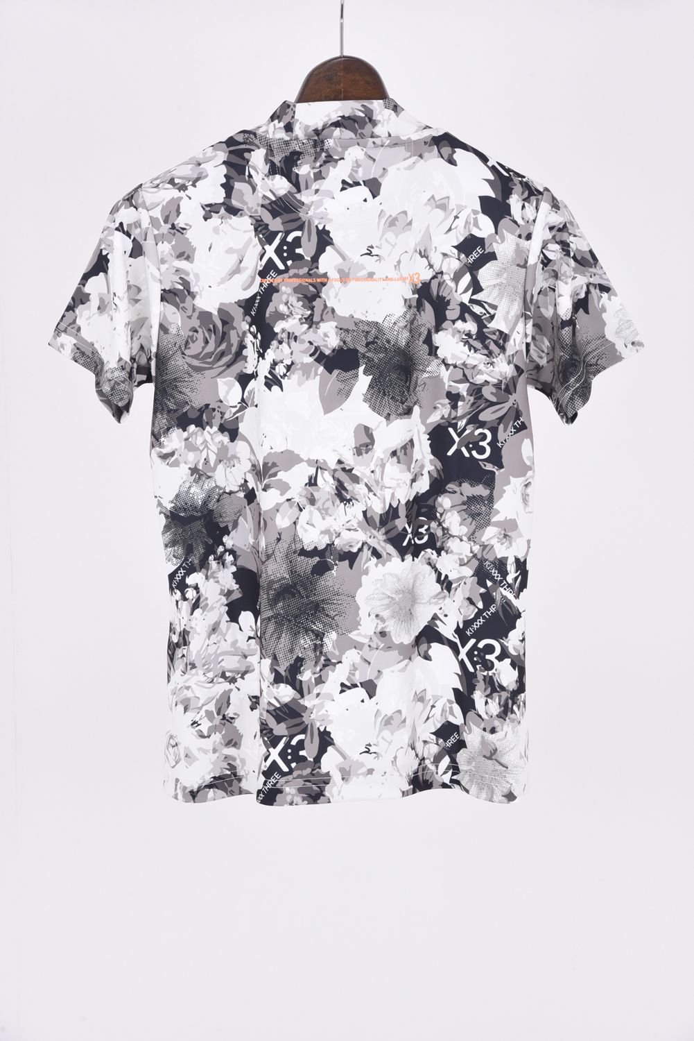 KI-XXX THREE - 【25SS】【レディース】 FLOWER PRINT MOCK NECK