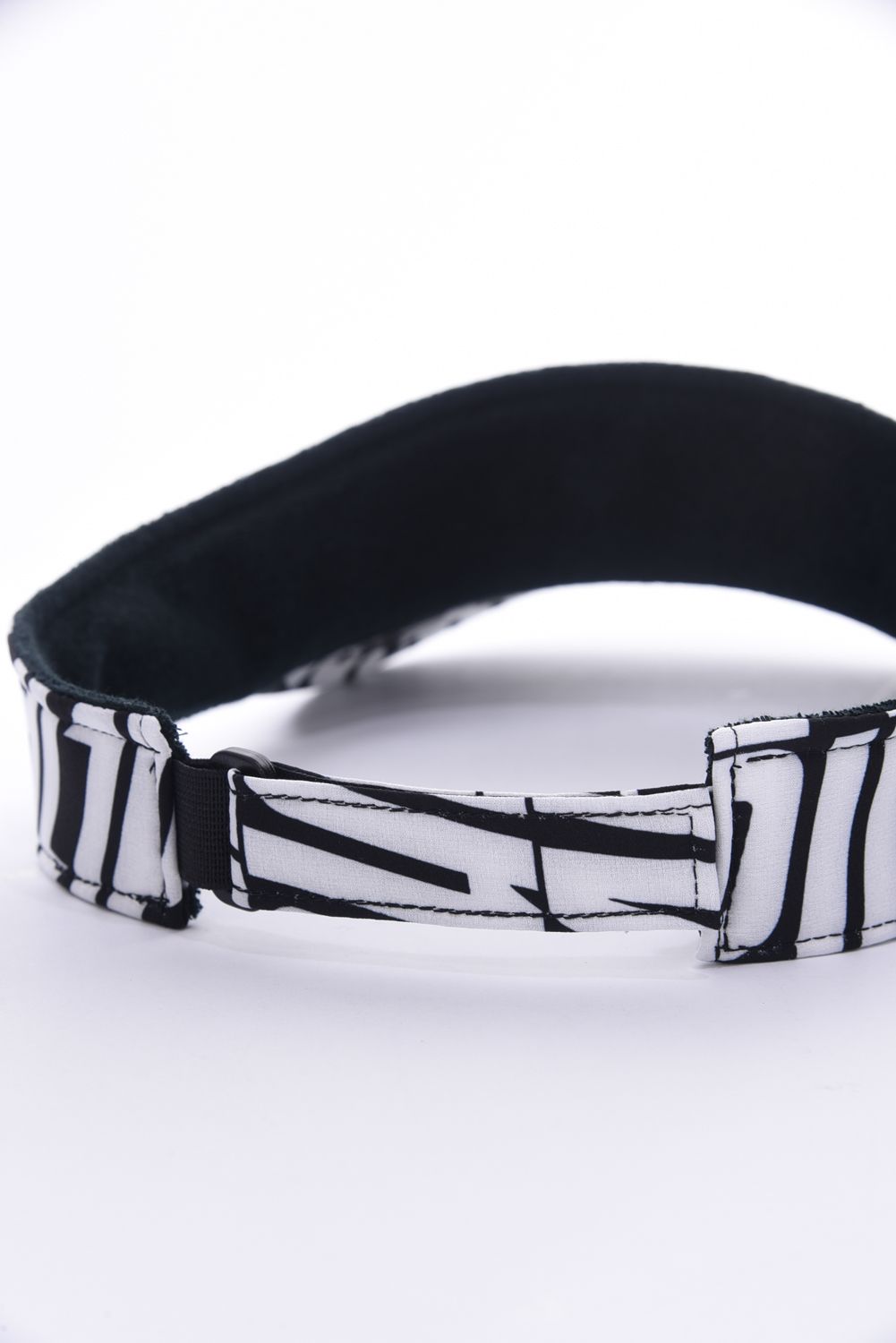 VISOR / 総柄ロゴ サンバイザー ブラック
