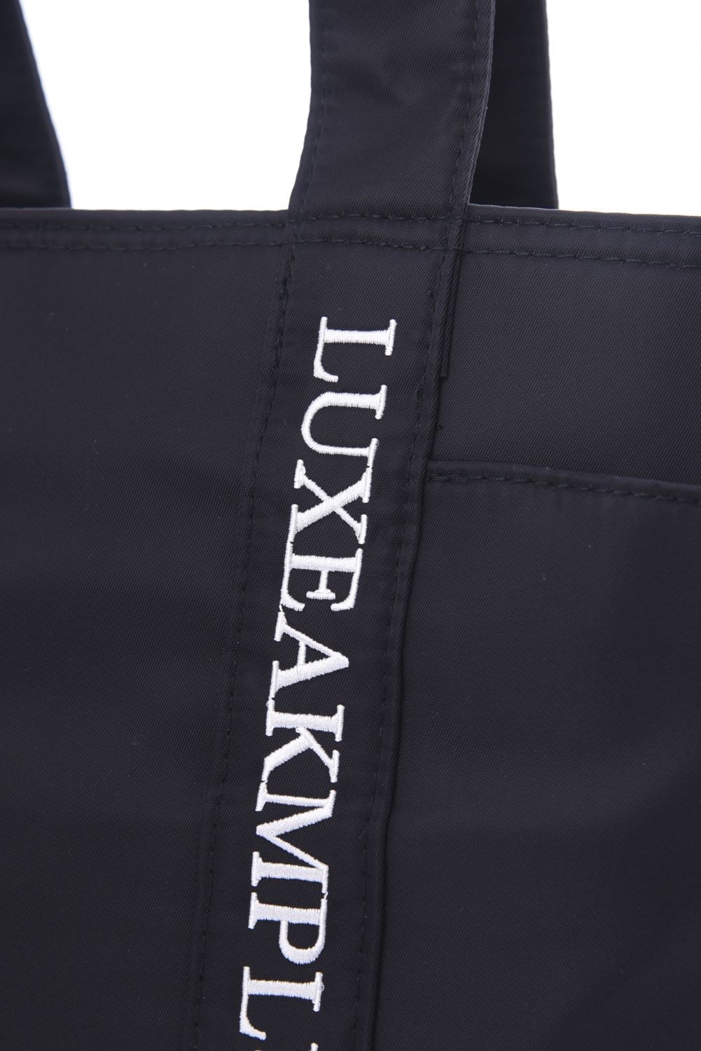 LUXE AKM PLUS トートバッグ LUXEAKMPLUS(リュクスエイケイ