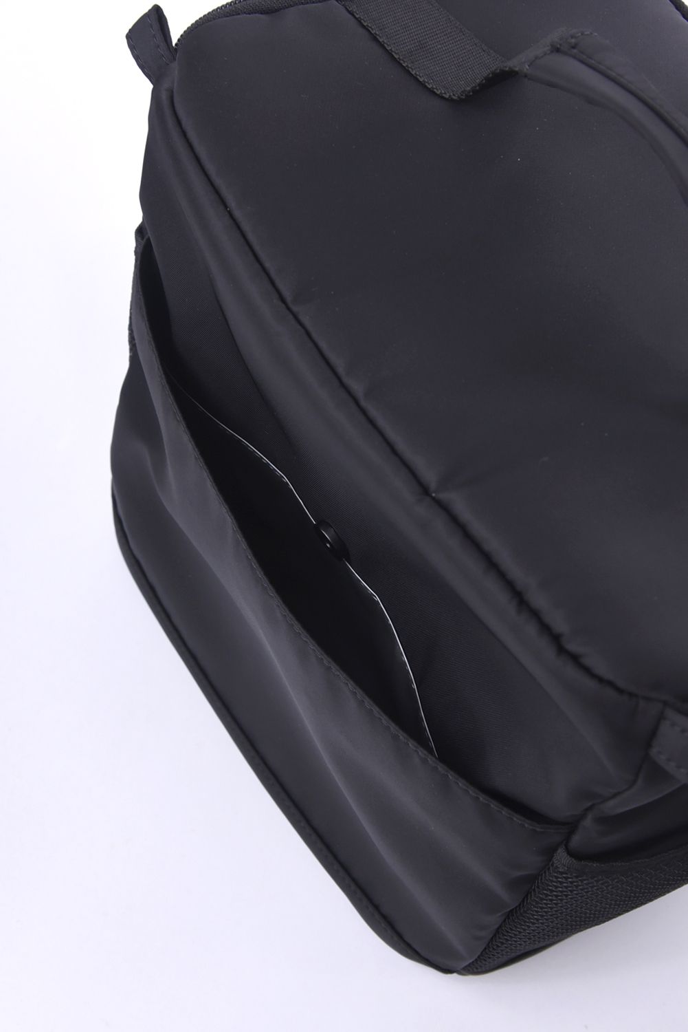 COOLER BAG / ブランドロゴ ショルダーストラップ付き クーラーバッグ ブラック