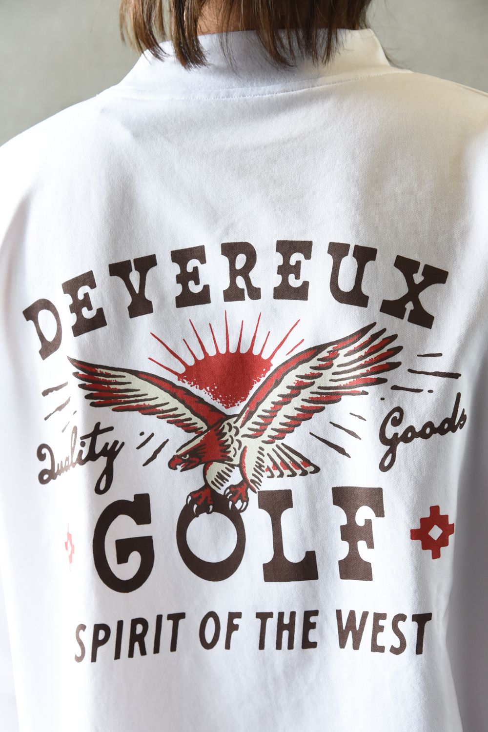 【DEVEREUX GOLF】 デバローらしいインパクトのあるモノトーンコーデ