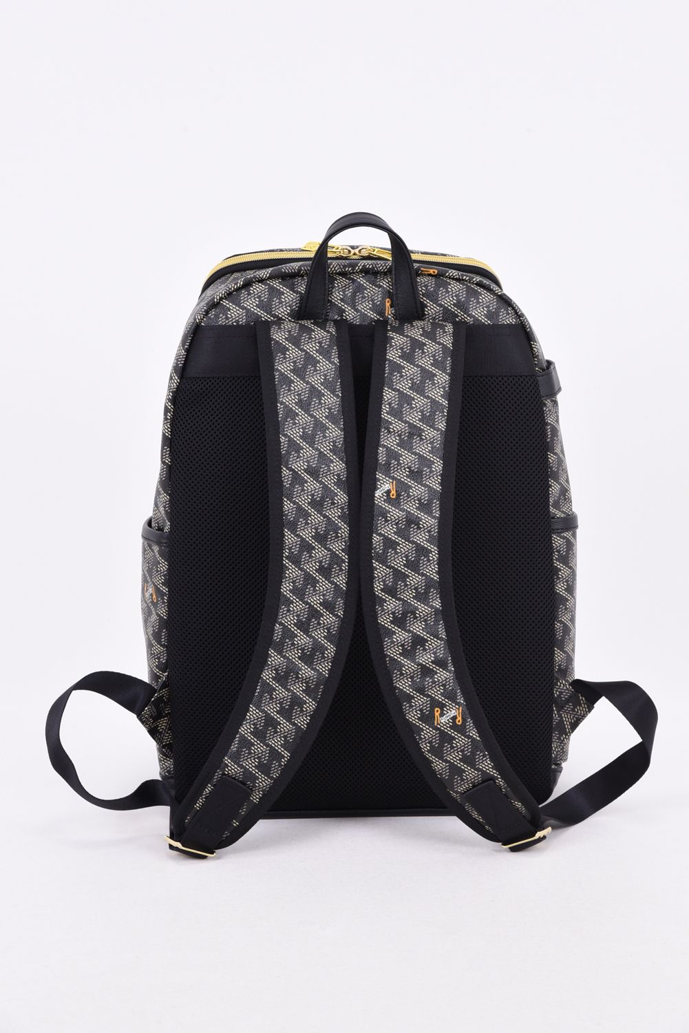 【26AW】 LARUS TRAINER (ラルストレーナー) / ブランドオリジナルテキスタイル バックパック (ダークブラック)*