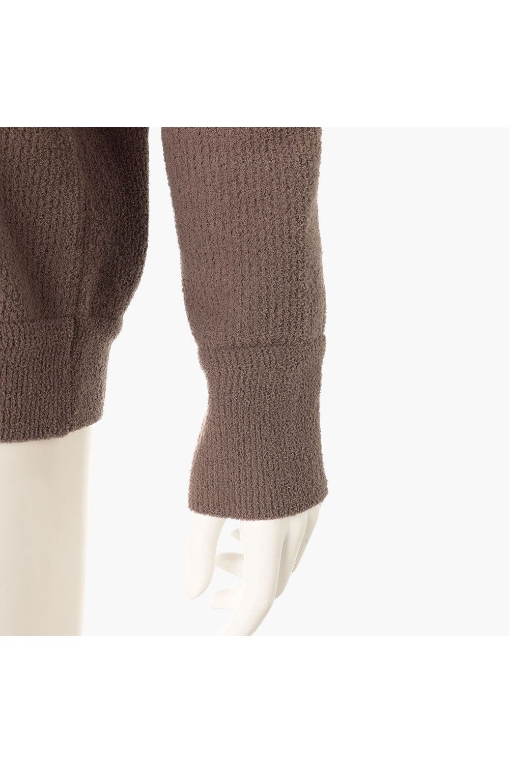 【26AW】【レディース】 WOMEN’S AIRY YARN KNIT CREWNECK / エアリーファブリック ブランドロゴ クルーネックニット (モカ)