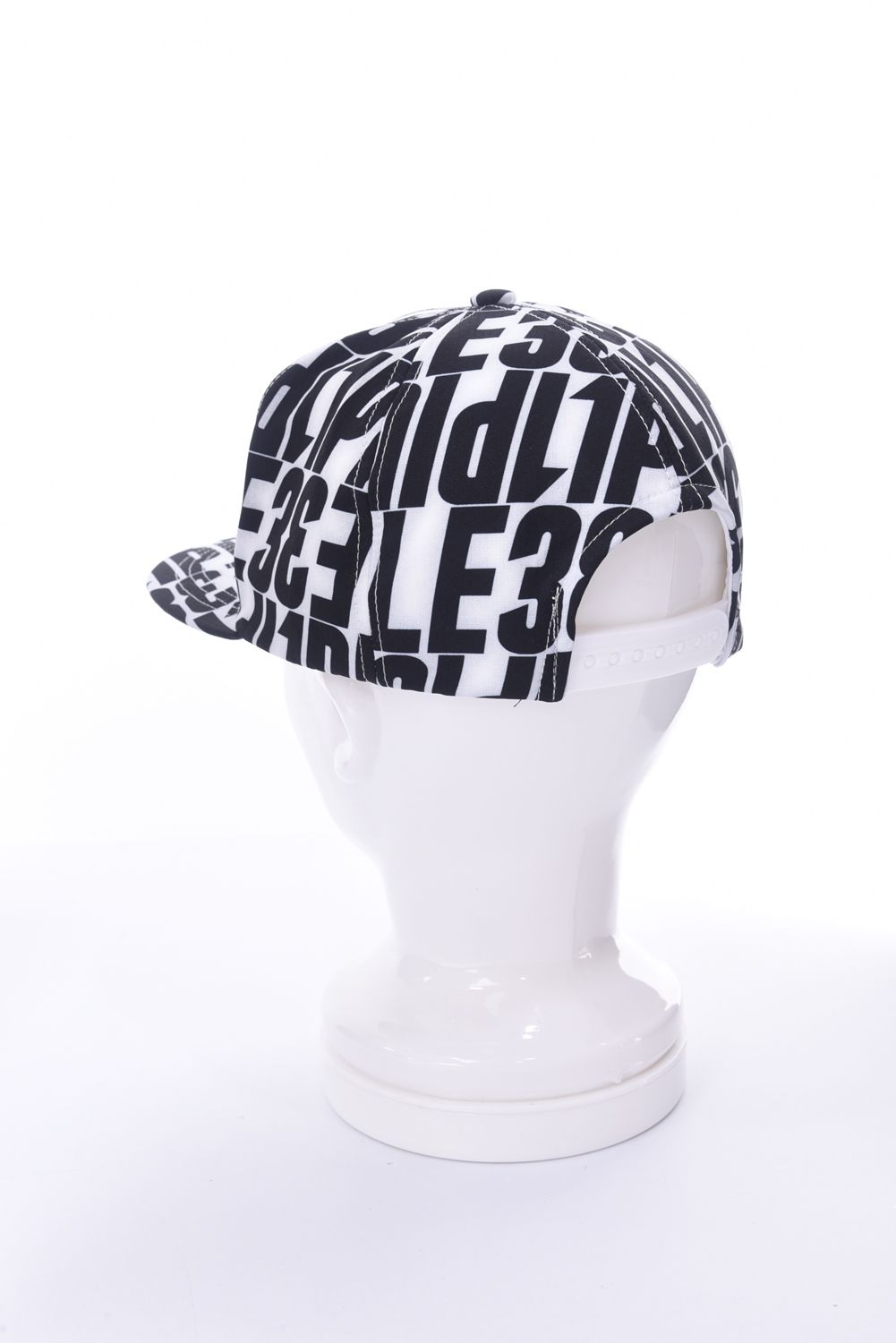6 PANEL / 総柄ロゴ 6パネル フラットキャップ ホワイト