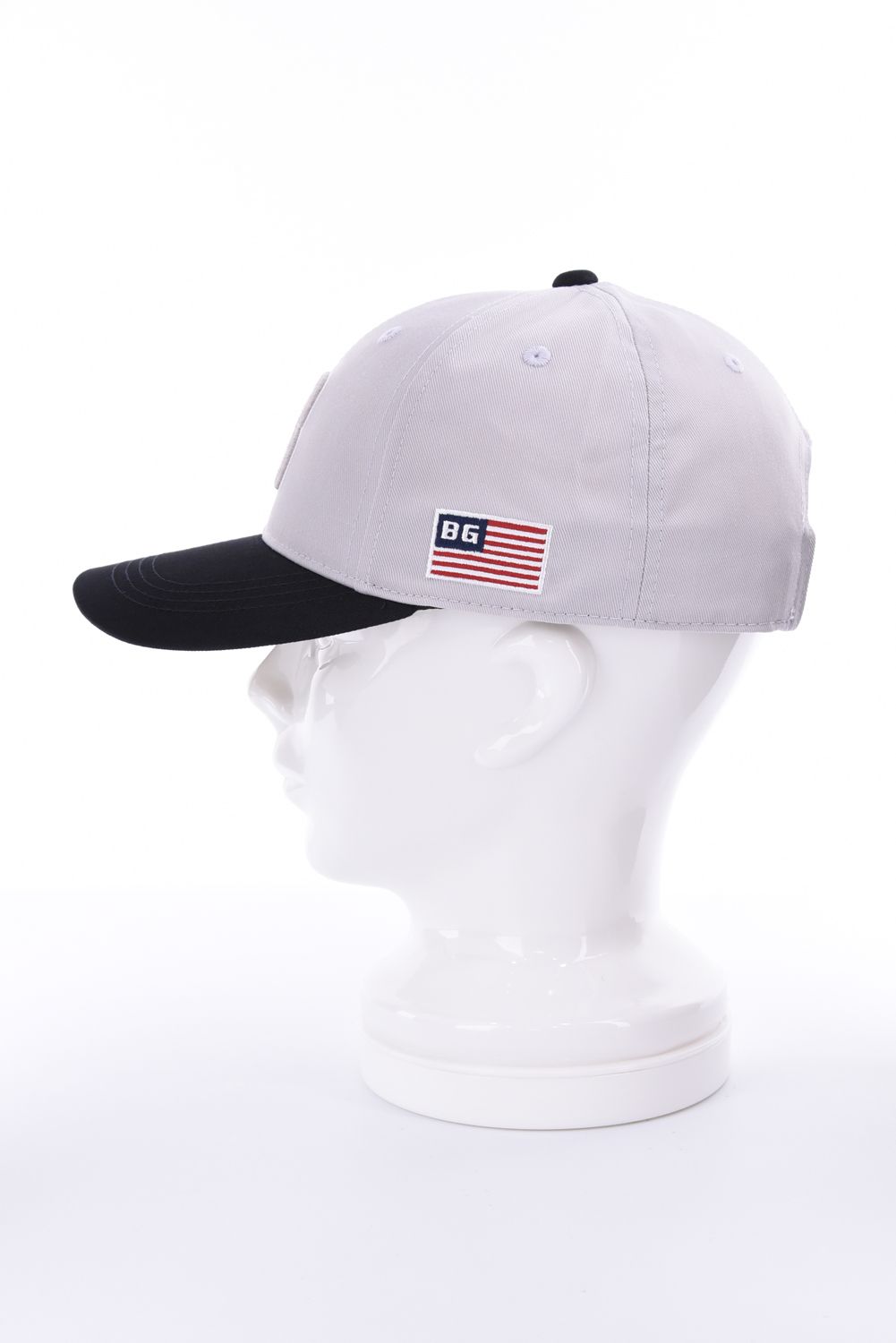 【26AW】 MEN’S 2-TONE INITIAL CAP / バイカラー ブランドイニシャル刺繍 キャップ (ライトグレー)