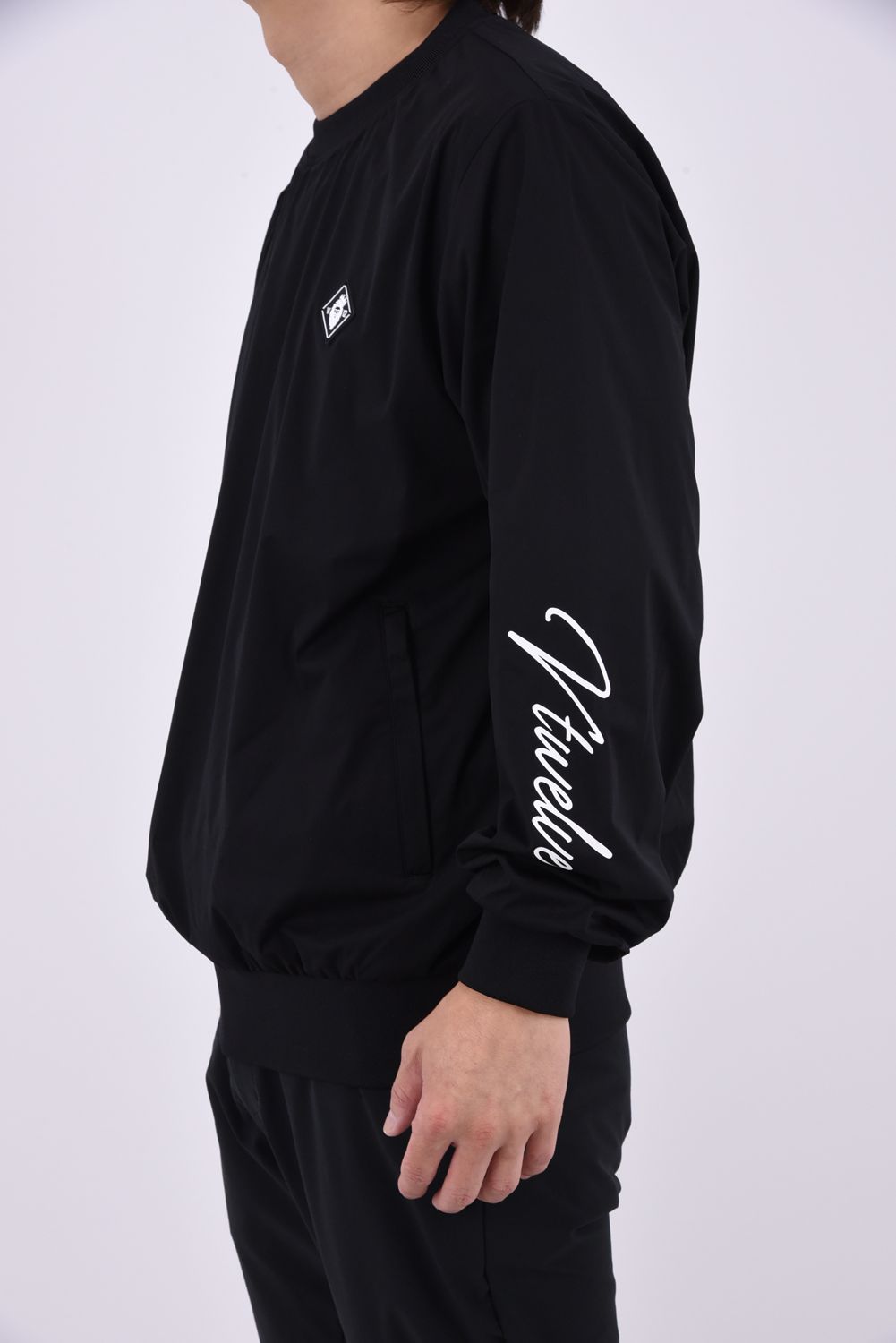 【26AW】 ARC TAG BZ SNEAD / 蓄熱保温素材 バックファスナー フロントポケット スニードジャック (ブラック)