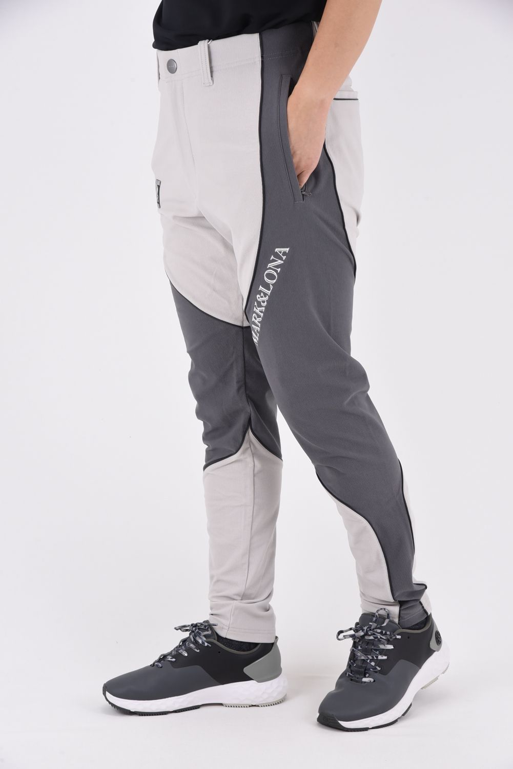 ZOOM STRETCH PERFONAMCE PANTS / 高機能フリース素材 ブランドロゴ刺繍 パイピング ウォームパンツ (グレー)