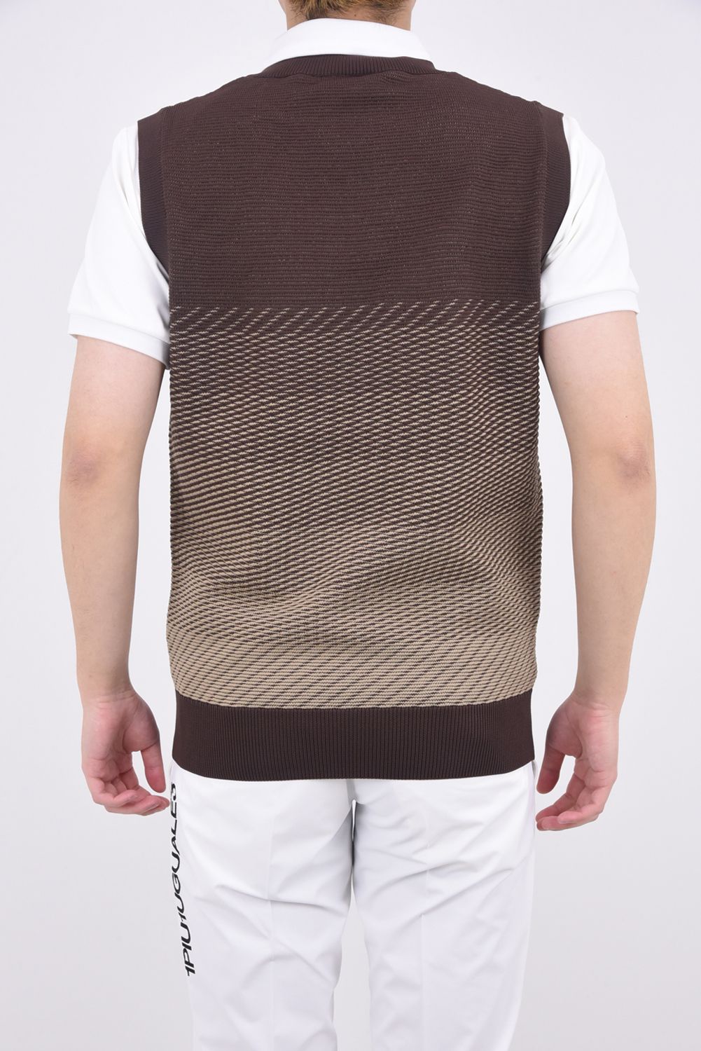 1PIU1UGUALE3 GOLF - KNIT VEST GRADATION / ジャガードロゴ