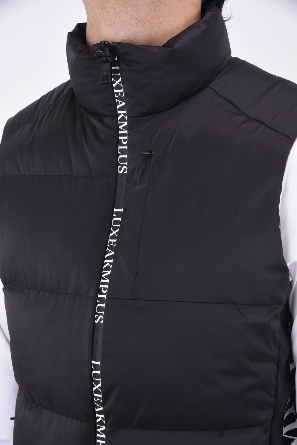 FIT VEST / サイドロゴ フィット ベスト (ブラック)
