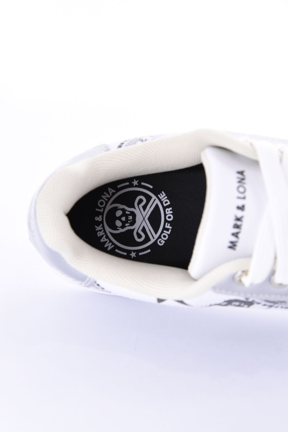【26AW】 ATRAS SPIKELESS GOLF SNEAKERS / ロゴグラフィック ローカット スパイクレススニーカー (ホワイト)