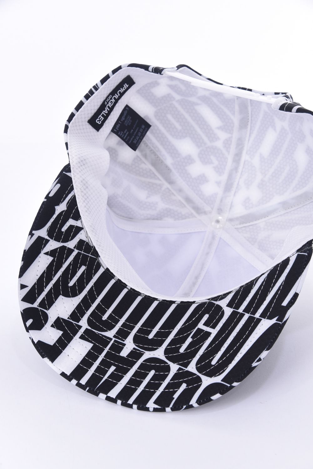 6 PANEL / 総柄ロゴ 6パネル フラットキャップ ホワイト