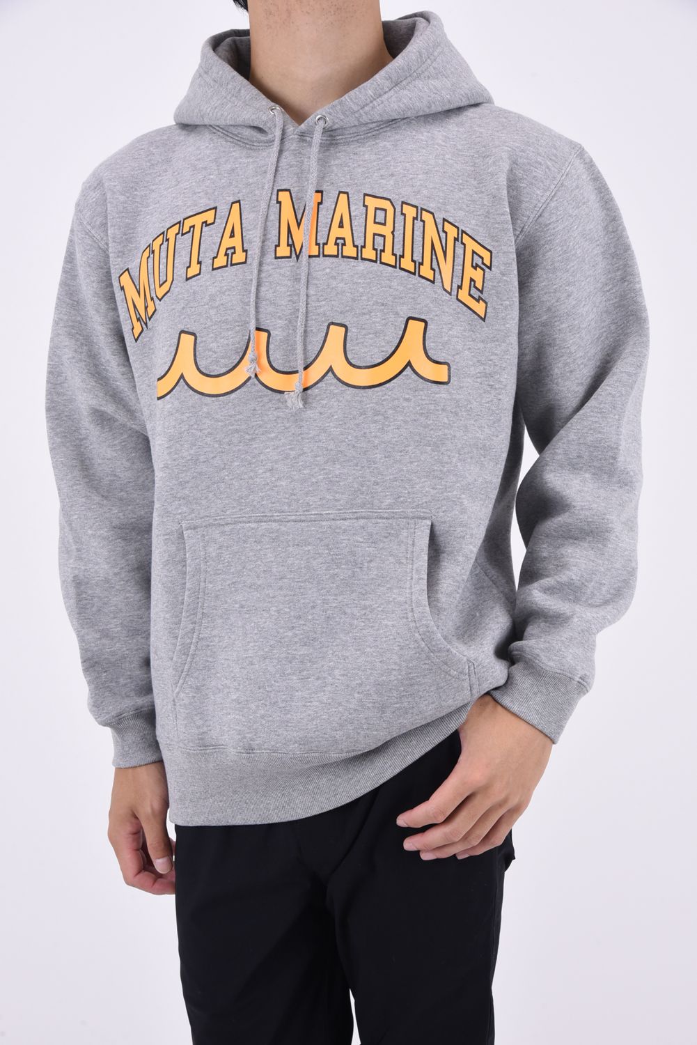 muta - ACANTHUS X MUTA MARINE COLLEGE LOGO HOODED SWEATSHIRT ...