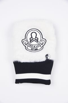 SYNK COZY HAND WARMERS / エコファー チャーム付き 手甲型グローブ (ホワイト)